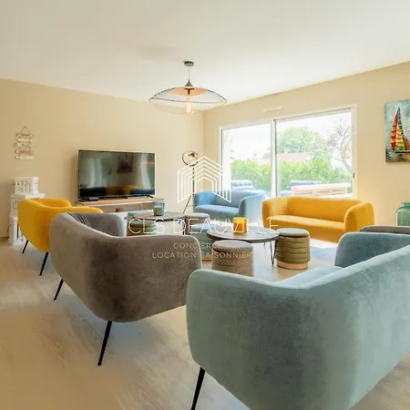 Martin & Jacuzzi - 23 Couchages