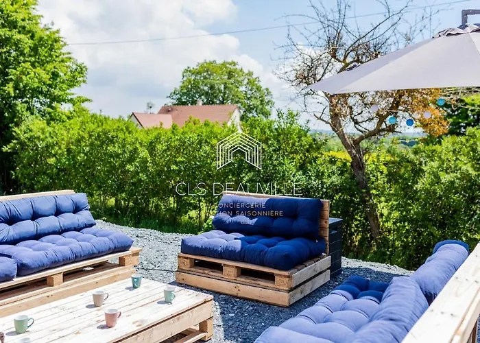 Villa Martin & Jacuzzi - 23 Couchages Saint-Martin-aux-Chartrains