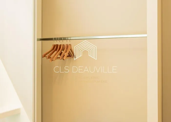 Martin & Jacuzzi - 23 Couchages * Saint-Martin-aux-Chartrains