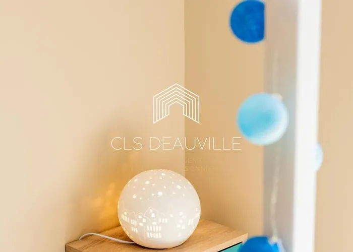 Martin & Jacuzzi - 23 Couchages Villa *