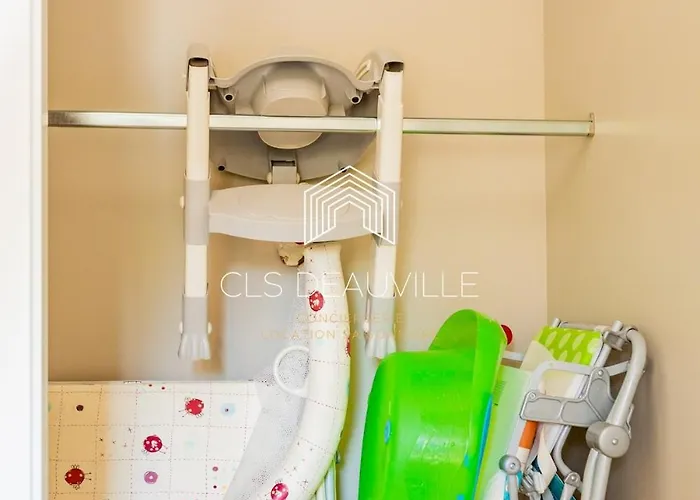 Martin & Jacuzzi - 23 Couchages Villa *