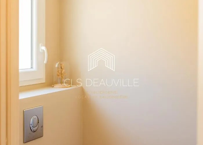 Martin & Jacuzzi - 23 Couchages *